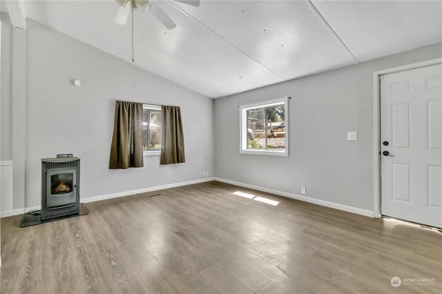 Property photo for 23208 48th Avenue Ct E, Spanaway photo 3