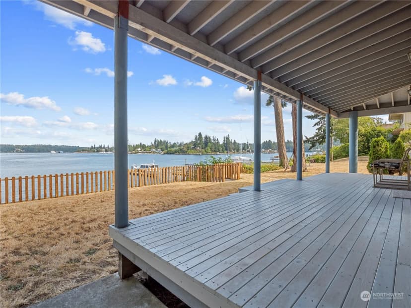 Property photo for 15860 Ne Liberty Loop Road, Poulsbo photo 2