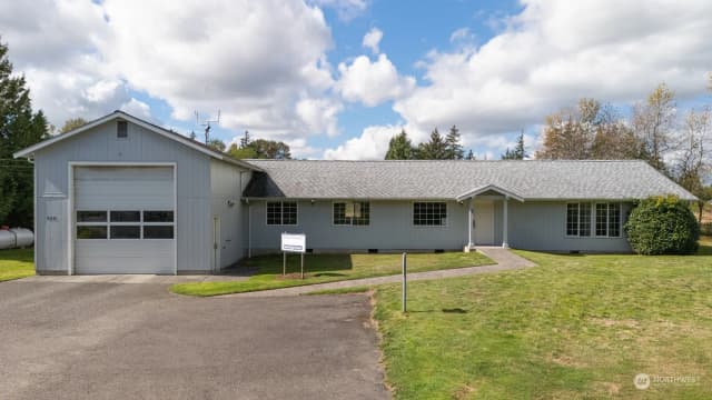 Property photo for 858 E Smith Road, Bellingham photo 3
