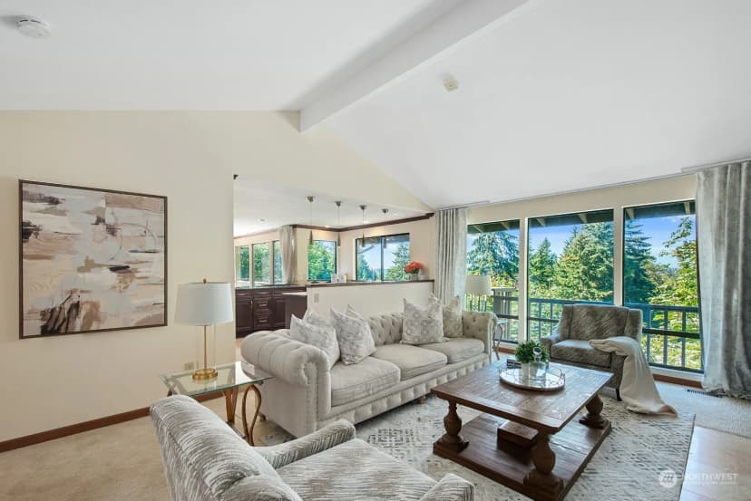 Property photo for 4825 88th Avenue Se, Mercer Island photo 10