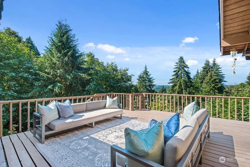 Property photo for 4825 88th Avenue Se, Mercer Island photo 12
