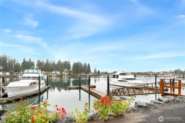 Property photo for 37657 Teel Lane Ne, Hansville