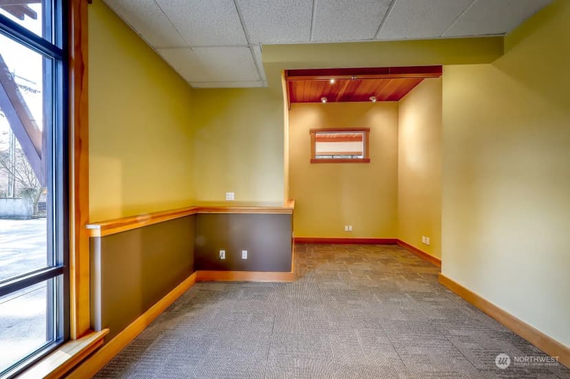 Property photo for 840 Madison Avenue N, Bainbridge Island photo 9