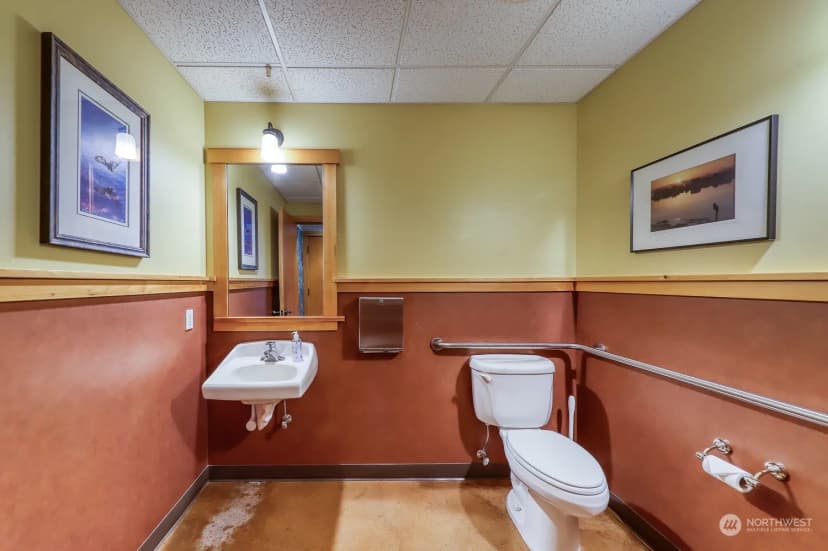 Property photo for 840 Madison Avenue N, Bainbridge Island photo 15