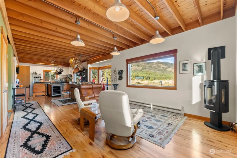 Property photo for 28 Cottonwood Drive, Winthrop photo 13