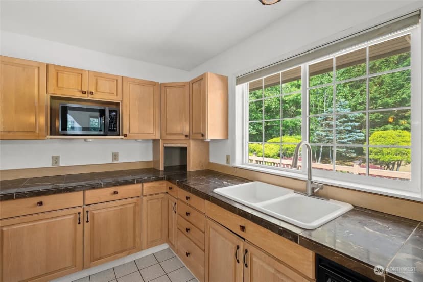 Property photo for 711 Baker Street, Westport photo 15