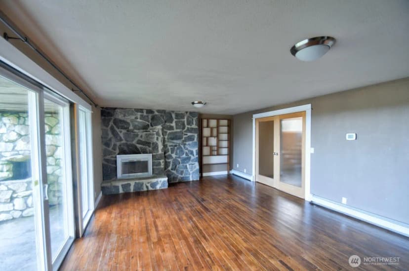 Property photo for 31000 J Place, Ocean Park photo 29