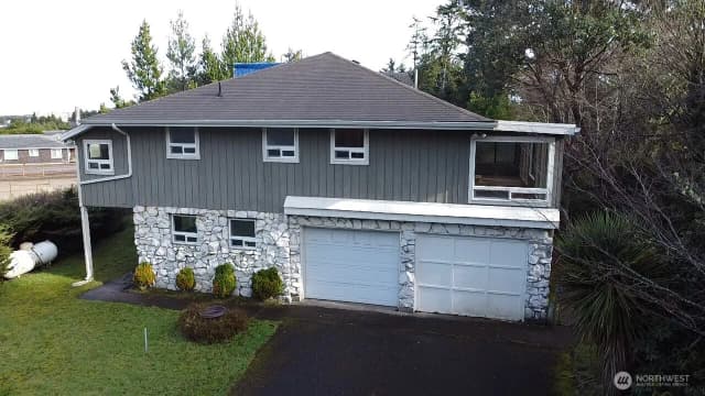 Property photo for 31000 J Place, Ocean Park