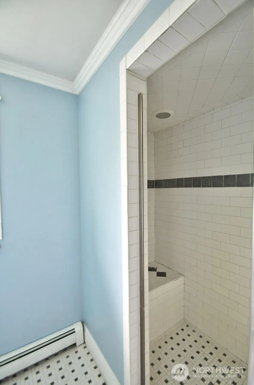 Property photo for 31000 J Place, Ocean Park photo 21