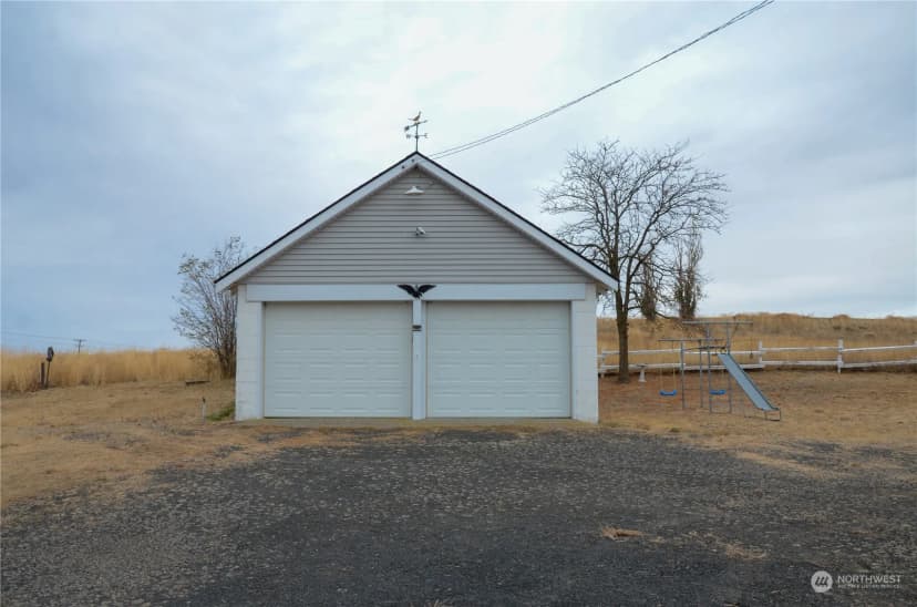 Property photo for 205 E Olive Avenue, Ritzville photo 31