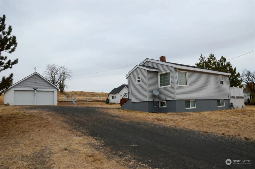 Property photo for 205 E Olive Avenue, Ritzville photo 40