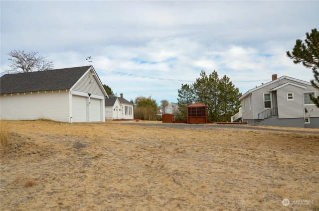 Property photo for 205 E Olive Avenue, Ritzville photo 3