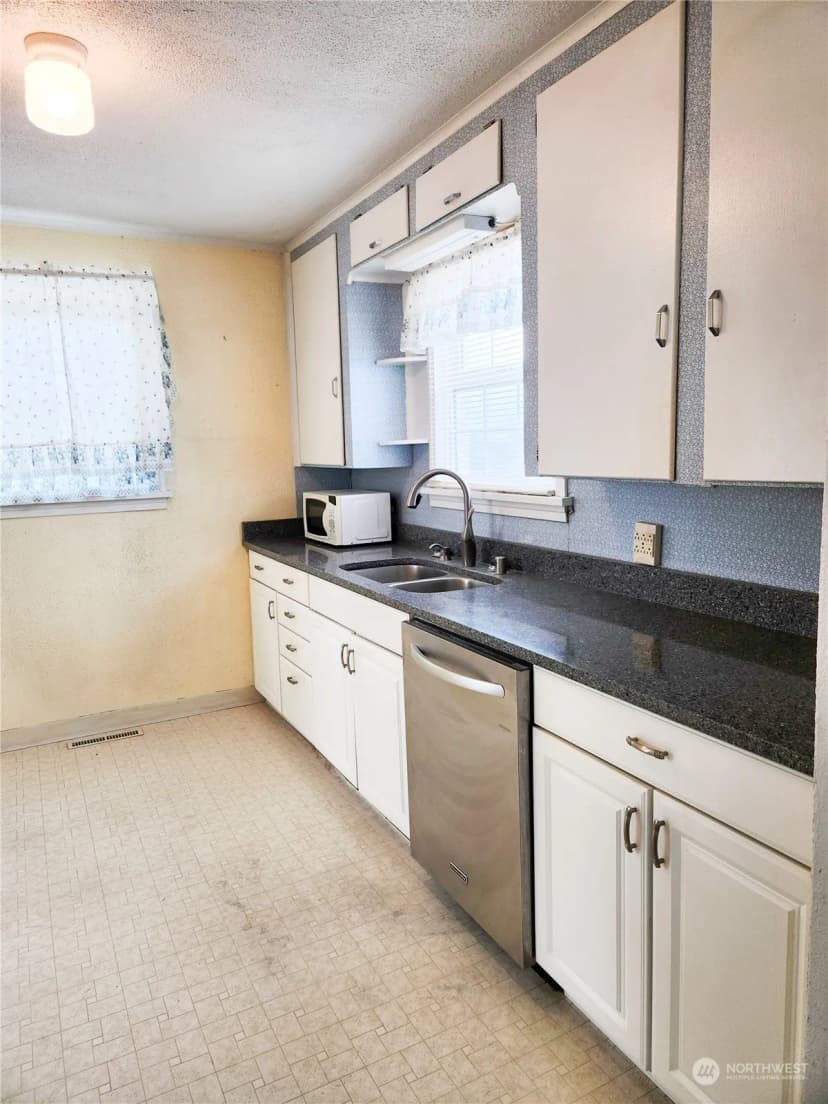 Property photo for 205 E Olive Avenue, Ritzville photo 10