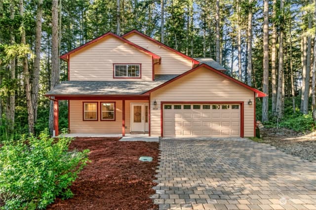 Property photo for 10514 Madrona Drive, Anderson Island photo 2