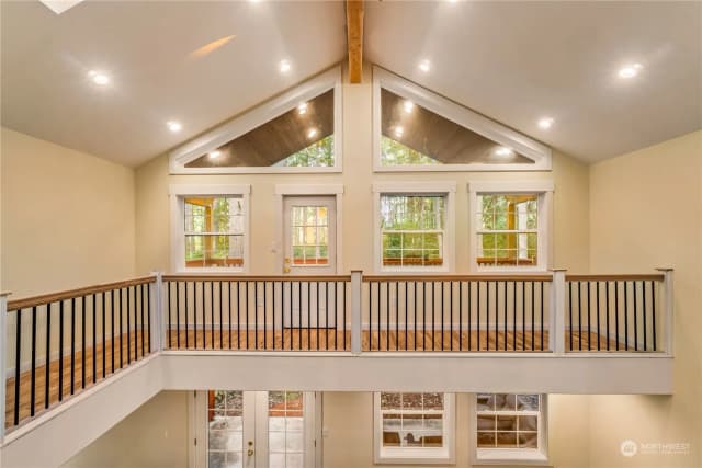 Property photo for 10514 Madrona Drive, Anderson Island photo 5