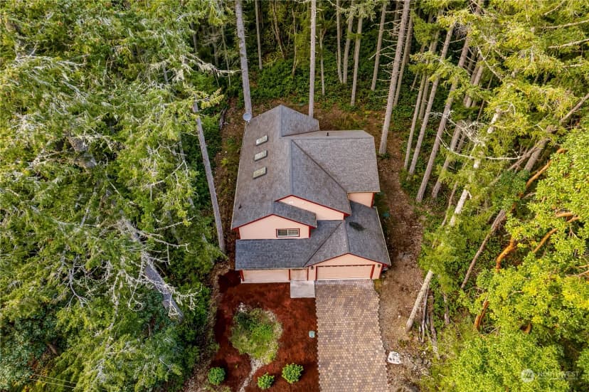 Property photo for 10514 Madrona Drive, Anderson Island photo 4