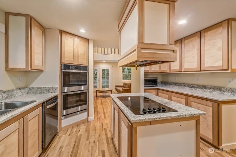 Property photo for 10514 Madrona Drive, Anderson Island photo 8