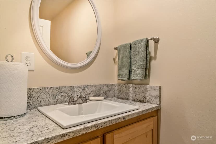 Property photo for 10514 Madrona Drive, Anderson Island photo 15
