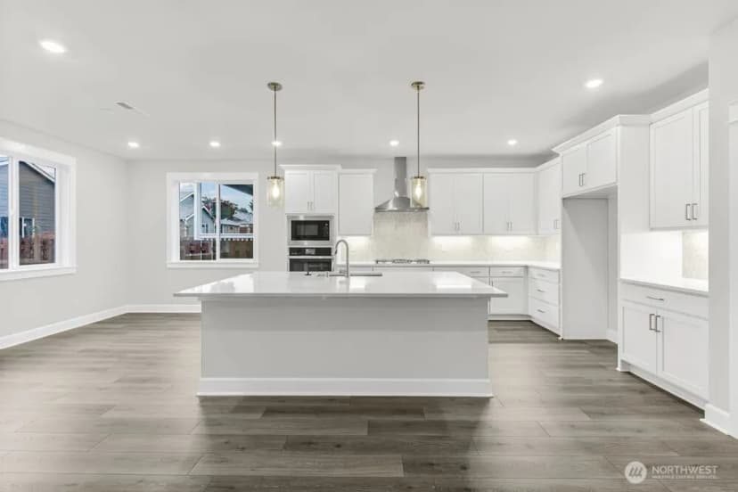 Property photo for 9245 Nootka Court Se, Lacey photo 2