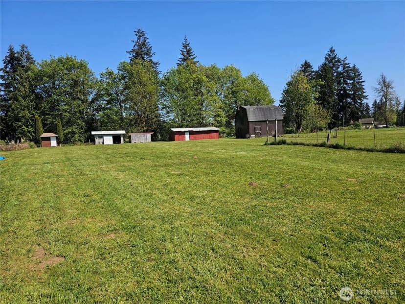Property photo for 30 Alfredson Road, Oakville photo 4