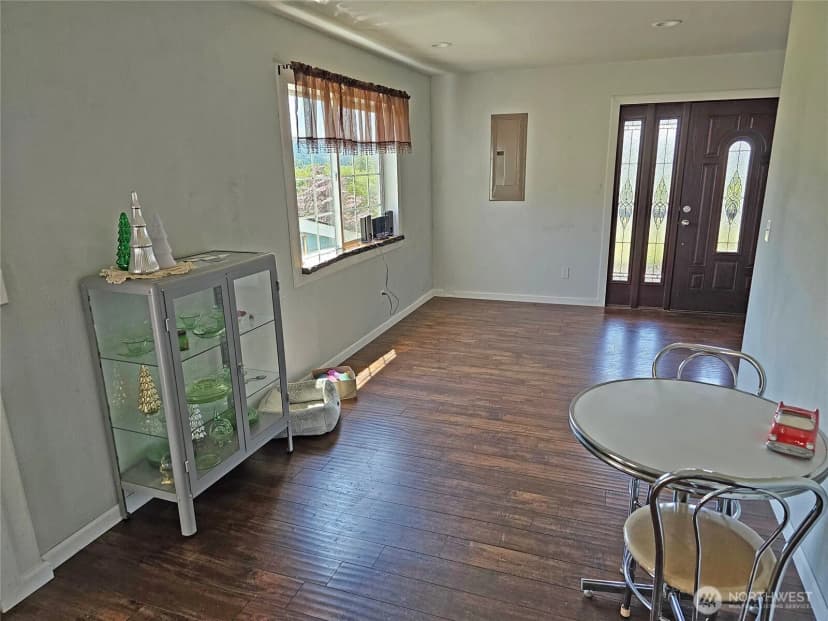 Property photo for 30 Alfredson Road, Oakville photo 14