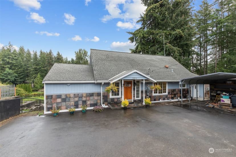 Property photo for 18814 Mcghee Drive E, Bonney Lake photo 2