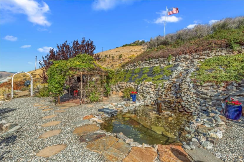 Property photo for 474 Lower Daniels Drive, East Wenatchee photo 37