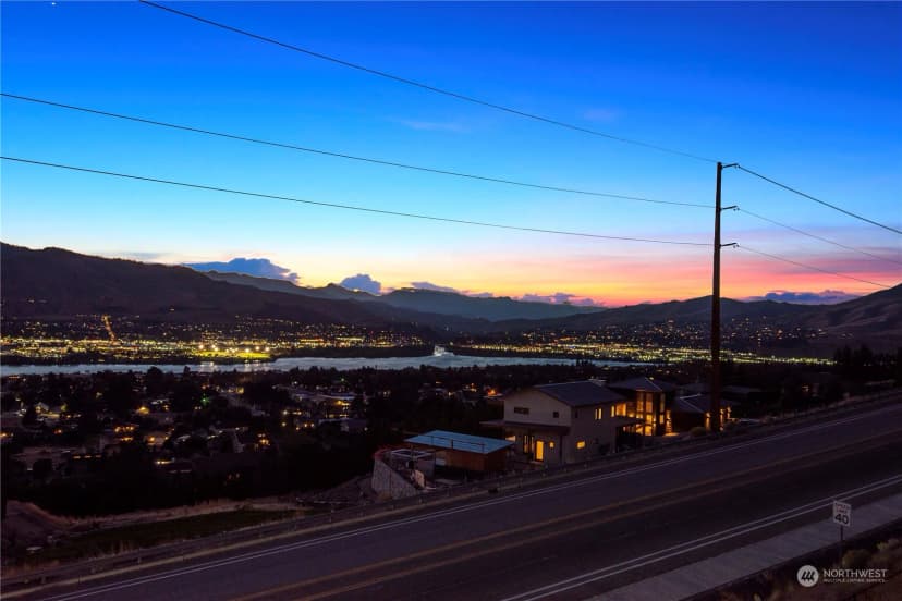 Property photo for 474 Lower Daniels Drive, East Wenatchee photo 5