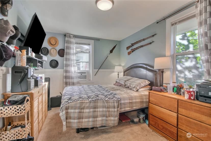 Property photo for 706 4th Street Se, Auburn photo 11