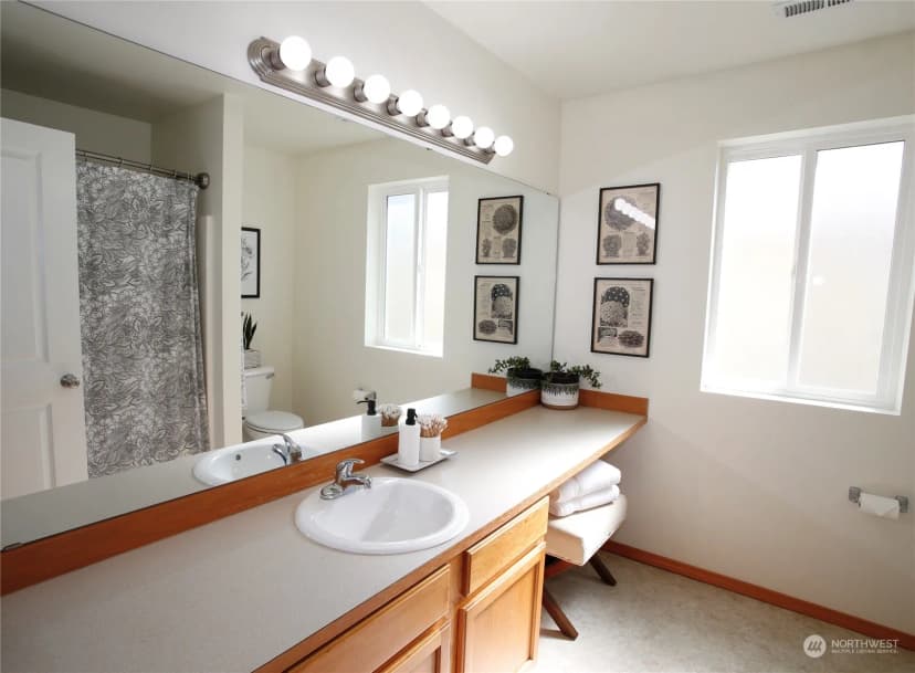 Property photo for 23728 80th Court W, Edmonds photo 22