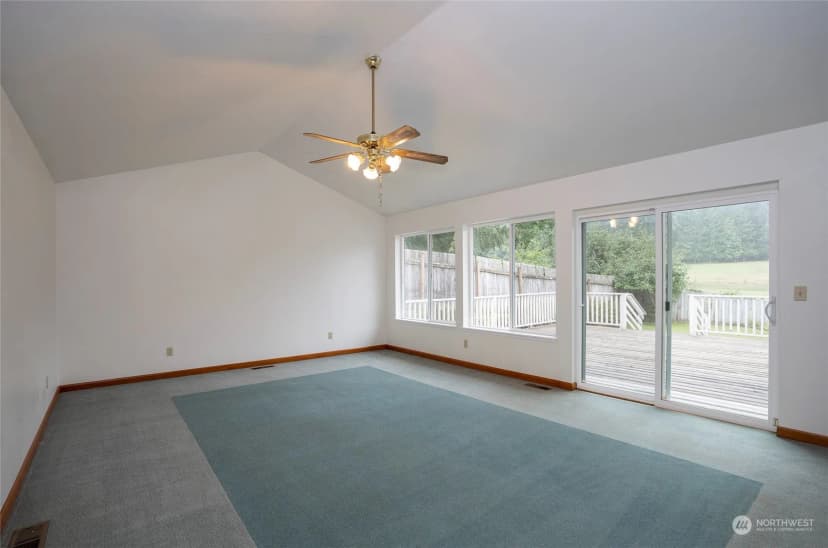 Property photo for 8908 Key Peninsula Highway Nw, Gig Harbor photo 11