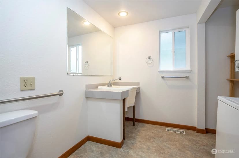 Property photo for 8908 Key Peninsula Highway Nw, Gig Harbor photo 18