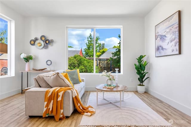 Property photo for 828 Nw 56th Street #b, Seattle photo 5