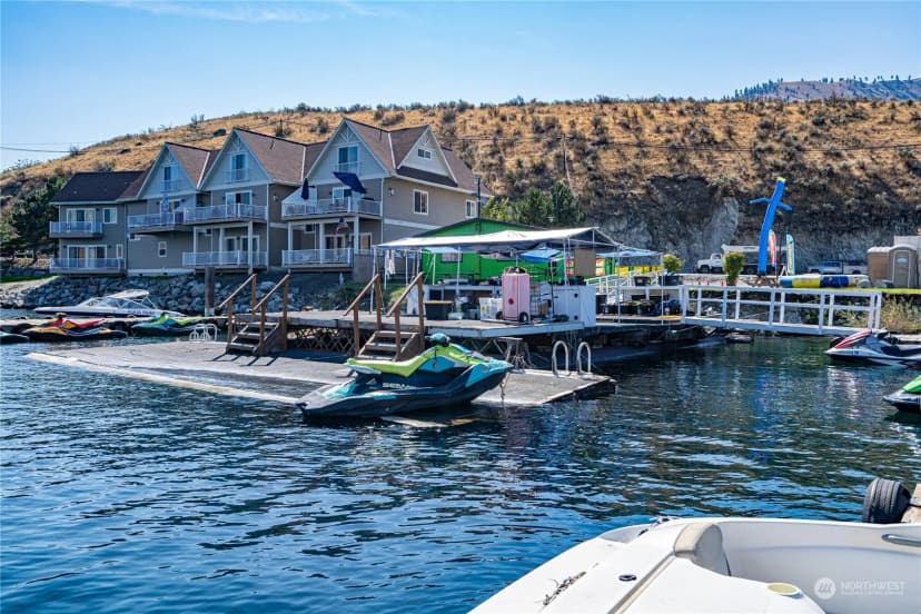 Property photo for 1210 W Woodin Avenue, Chelan photo 6