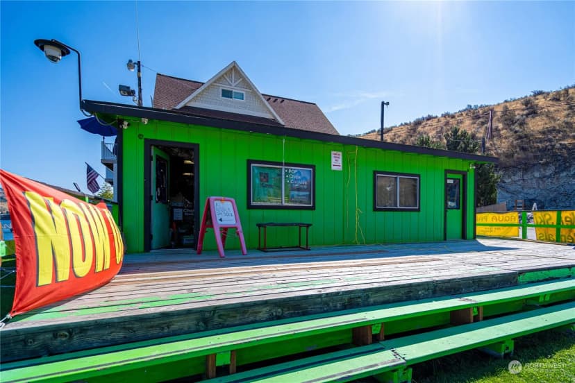 Property photo for 1210 W Woodin Avenue, Chelan photo 10