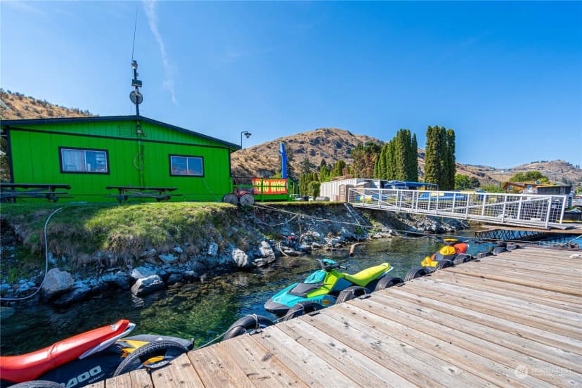 Property photo for 1210 W Woodin Avenue, Chelan photo 9