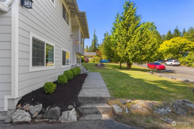 Property photo for 16612 62nd Avenue W, Lynnwood photo 5