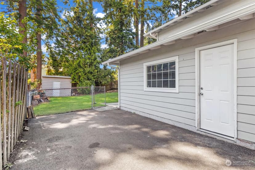 Property photo for 16612 62nd Avenue W, Lynnwood photo 36