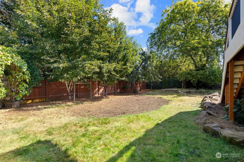 Property photo for 13224 118th Avenue Ne, Kirkland photo 29