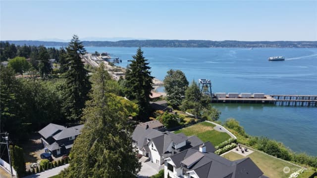 Property photo for 3702 W Mukilteo Boulevard #b, Everett photo 3