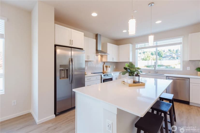 Property photo for 3702 W Mukilteo Boulevard #b, Everett photo 11