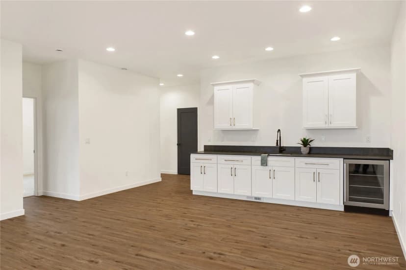 Property photo for 8721 Semiahmoo Drive, Blaine photo 34
