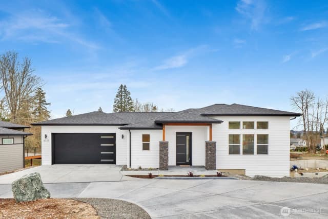 Property photo for 8721 Semiahmoo Drive, Blaine