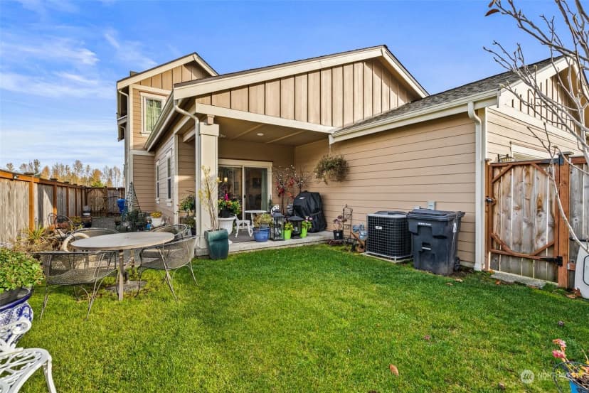 Property photo for 2303 Park View Street Ne, Olympia photo 31