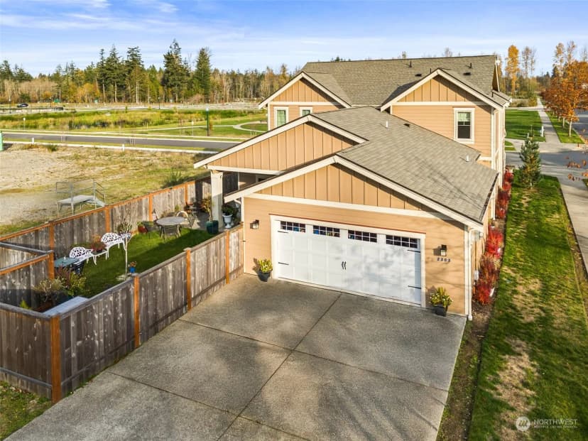 Property photo for 2303 Park View Street Ne, Olympia photo 34