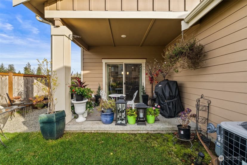 Property photo for 2303 Park View Street Ne, Olympia photo 30