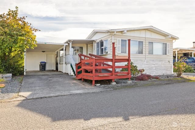 Property photo for 39 Juniper Mobile Estates, Sequim photo 3