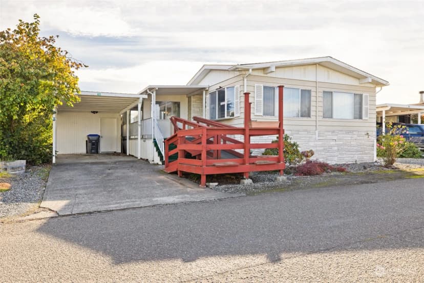 Property photo for 39 Juniper Mobile Estates, Sequim photo 3