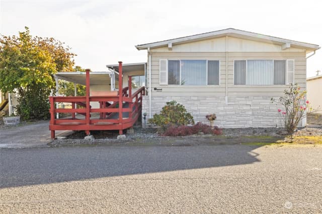 Property photo for 39 Juniper Mobile Estates, Sequim photo 2