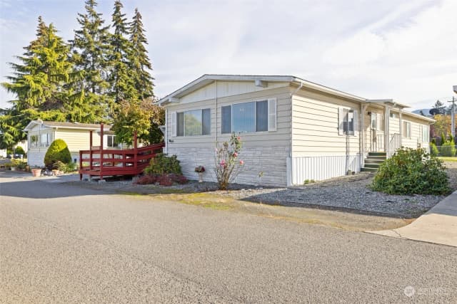Property photo for 39 Juniper Mobile Estates, Sequim